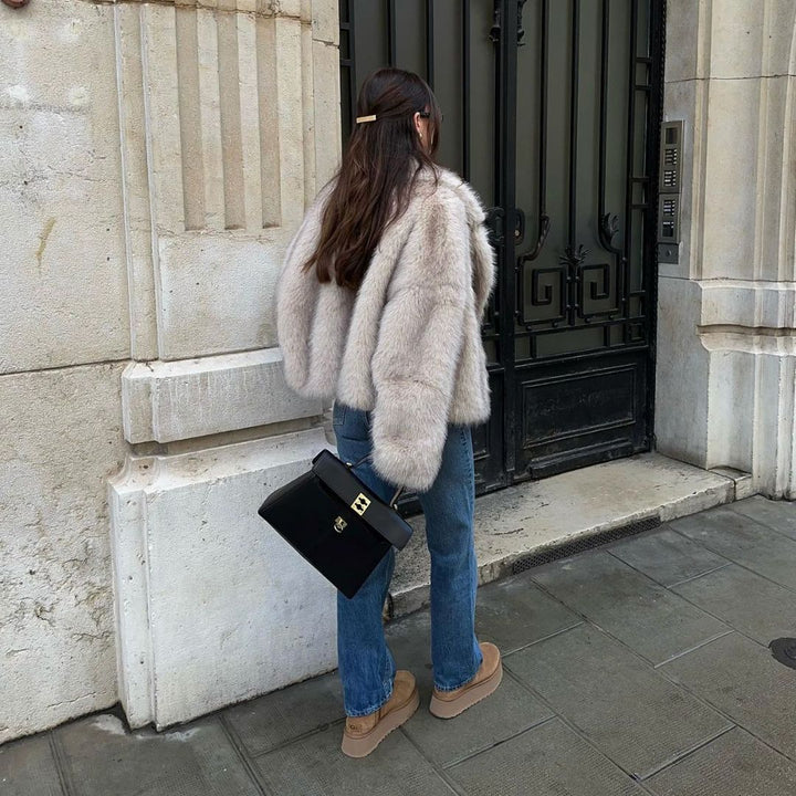 Naomi | Stijlvolle (vegan) Bontjas