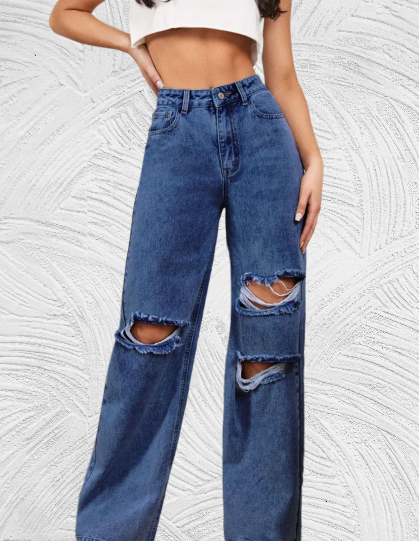 Losse jeans met hoge taille en gescheurd ontwerp