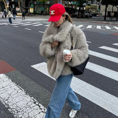Naomi | Stijlvolle (vegan) Bontjas