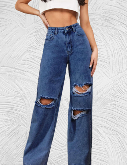 Losse jeans met hoge taille en gescheurd ontwerp