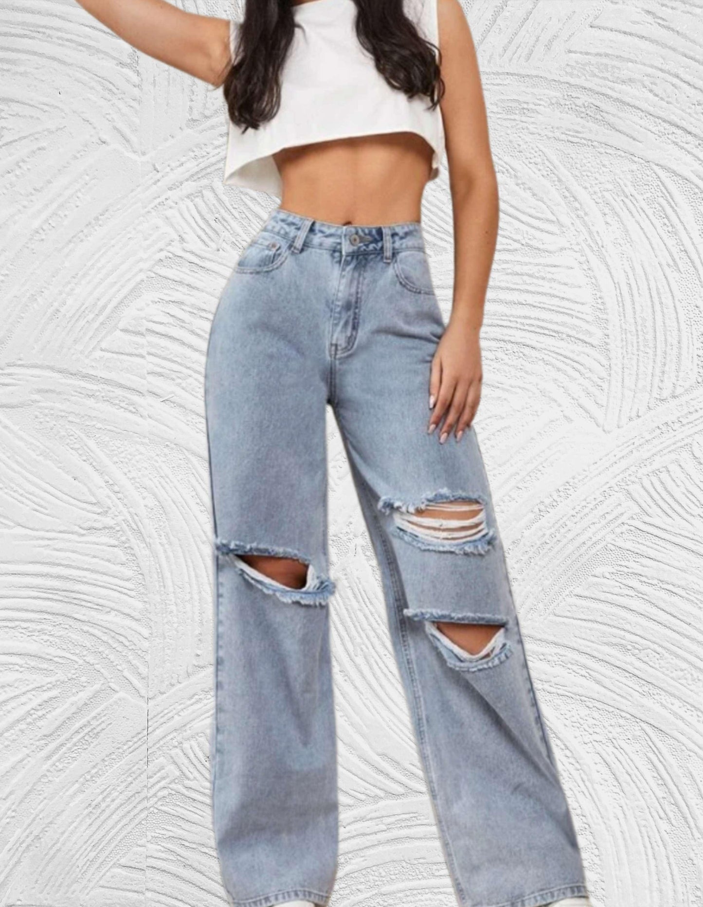 Losse jeans met hoge taille en gescheurd ontwerp