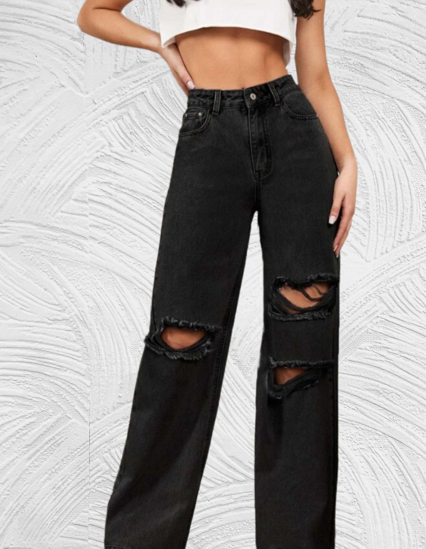 Losse jeans met hoge taille en gescheurd ontwerp