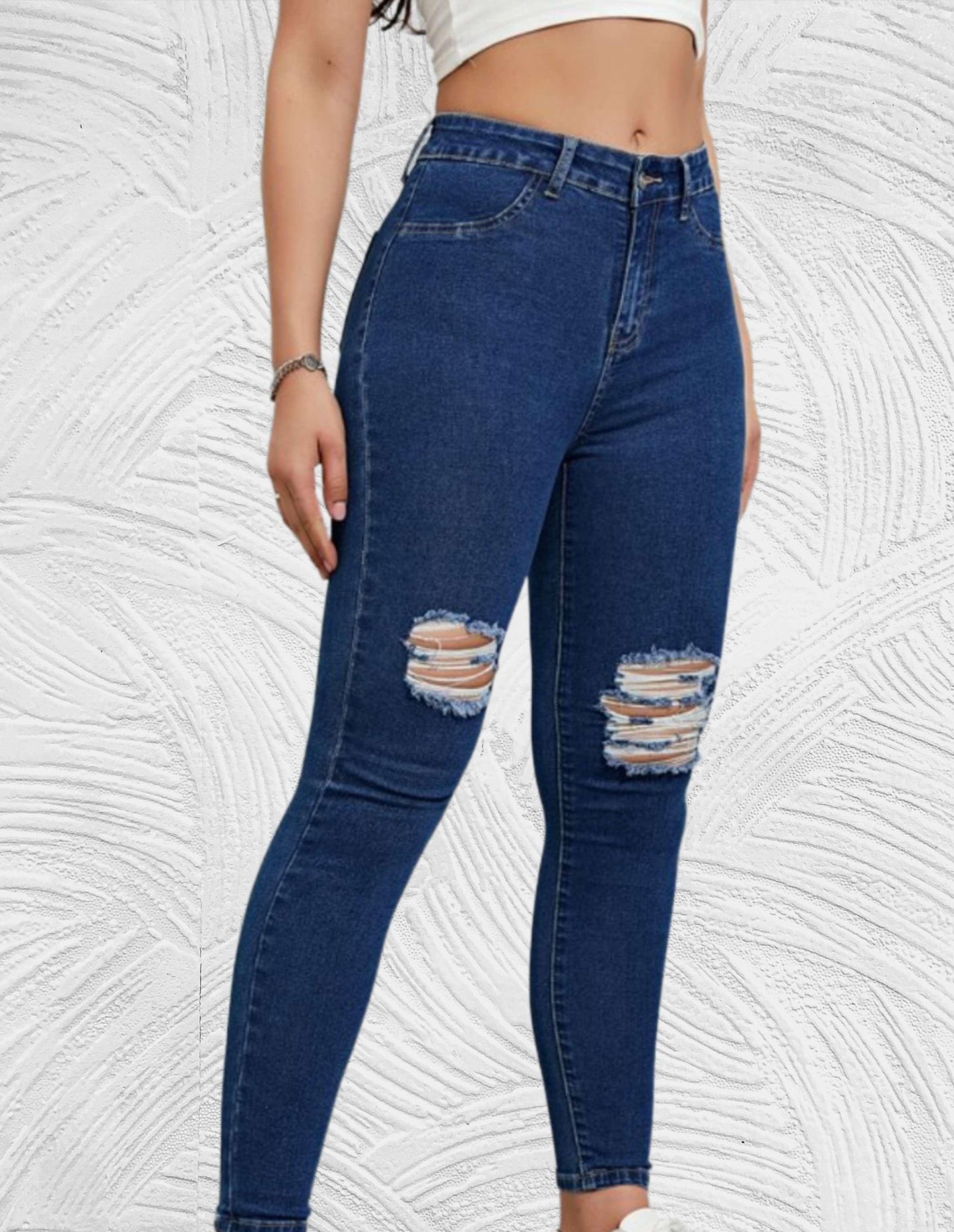 Strakke jeans met hoge taille en gescheurd ontwerp