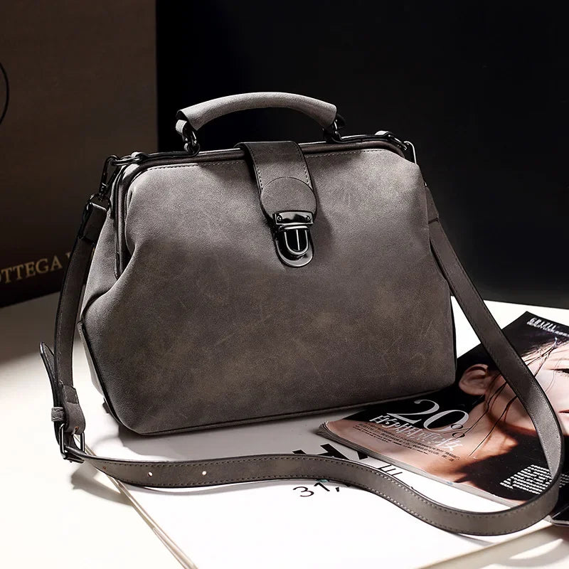 Jansen™ Elva | Vintage-geïnspireerde handtas met metalen sluiting